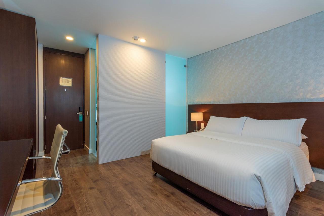 Hotel Santa Barbara Boutique Богота Экстерьер фото